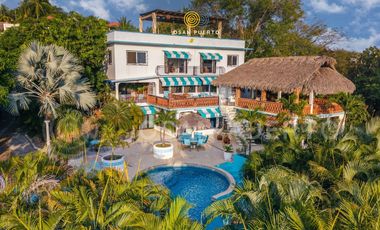 Casa Los Mangos – Propiedad con Vista al Mar y Potencial de Inversión en Zicatela