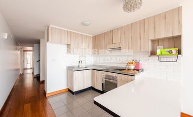 Se Arrienda Departamento en Condominio Altos del Cerro