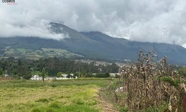 Terreno de venta en Otavalo sector Partidero de Cotacachi, 7000 m2