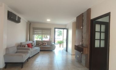 Alquilo casa en Ciudad Celeste