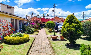 CASA EN VENTA EN CHÍA - URB. COOPACOL