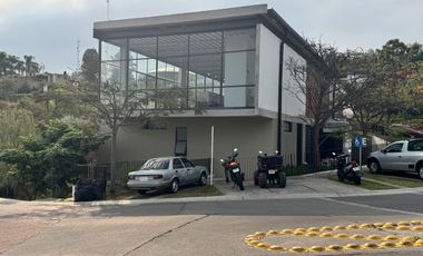 Terreno con Vista en Colinas de San Isidro