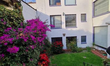 Casa en Venta en Tlalpan, Colonia Rincón del Pedregal