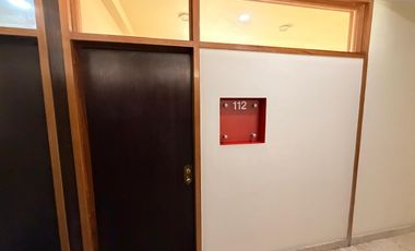 EXCELENTE CONSULTORIO/OFICINA, CORPORATIVO ANCONA, 25 MTS, $8,000.00 MAS MANT