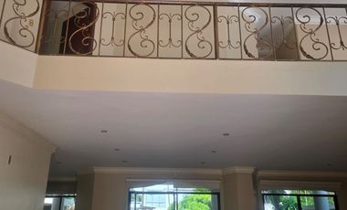 Via a la costa, Venta de linda casa 4 dormitorios con piscina