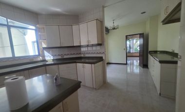 Via a la costa, Venta de linda casa 4 dormitorios con piscina