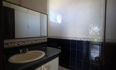 Via a la costa, Venta de linda casa 4 dormitorios con piscina