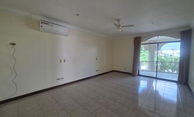 Via a la costa, Venta de linda casa 4 dormitorios con piscina