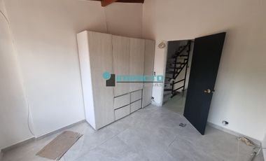 Se arrienda Casa dúplex en el sector de la Sabaneta COD-526248