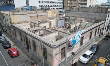 VENTA DE CASA COMO TERRENO