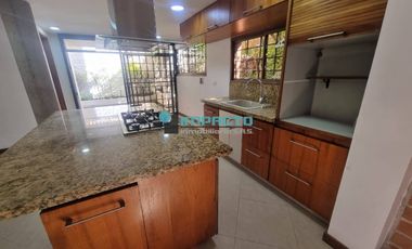 Se arrienda Casa Campestre en el sector de la Sabaneta COD-526197
