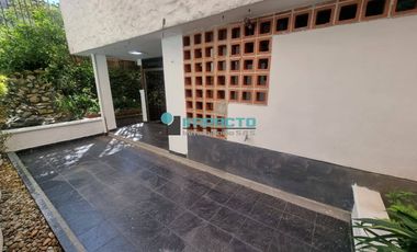 Se arrienda Casa Campestre en el sector de la Sabaneta COD-526197
