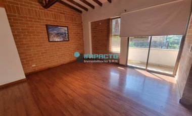 Se arrienda Casa Campestre en el sector de la Sabaneta COD-526197