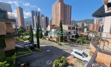 Se arrienda Casa Campestre en el sector de la Sabaneta COD-526197