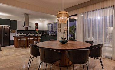 CASA NUEVA DE LUJO, AMUEBLADA POR DISEÑADOR, EN BURGOS BUGAMBILIAS, CUERNAVACA, MORELOS
