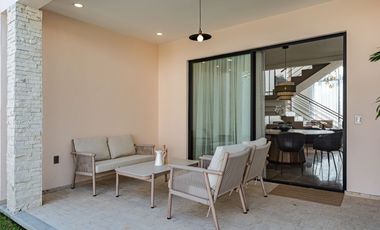 CASA NUEVA DE LUJO, AMUEBLADA POR DISEÑADOR, EN BURGOS BUGAMBILIAS, CUERNAVACA, MORELOS