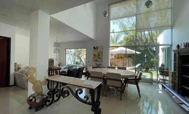 Casa Amueblada en Parque Castellana