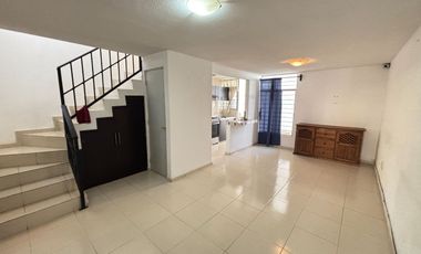 Casa en Renta en Misión de San Pedro con terraza