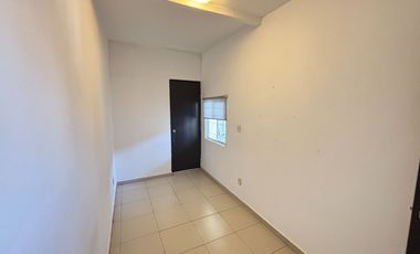 Casa en Renta en Misión de San Pedro con terraza