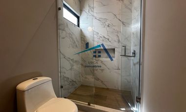 Casa en Venta en Brisas del Vergel, Carretera Nacional, Nuevo León