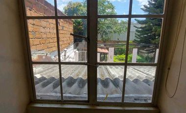 VENTA DE CASA LOTE EN SAN JOAQUÍN IDEAL PARA CONSTRUIR – CERCA A LA 70