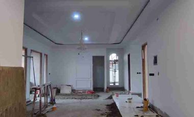 Dijual Rumah Mewah Baru Tahap Finishing di Pasar Minggu Jakarta Selatan