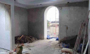 Dijual Rumah Mewah Baru Tahap Finishing di Pasar Minggu Jakarta Selatan