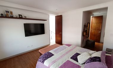 CASA EN CONJUNTO CERRADO DE DOS NIVELES