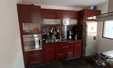 CASA EN CONJUNTO CERRADO DE DOS NIVELES