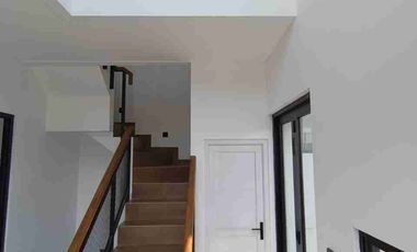 Townhouse Dijual Dekat Stasiun Bekasi Lingkungan Islami dan Nyaman