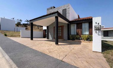 Casa de lujo en La Gran Reserva - Jardín privado, asador y acabados premium