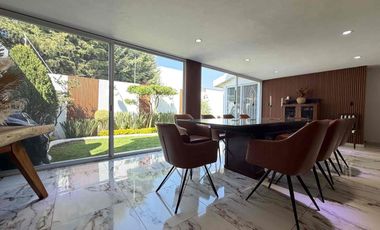 Casa de lujo en La Gran Reserva - Jardín privado, asador y acabados premium