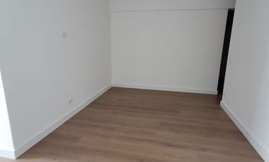 Venta de Departamento de Estreno de Tres dormitorios en  Chacarilla del Estanque, Surco