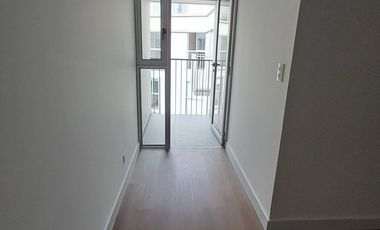 Venta de Departamento de Estreno de Tres dormitorios en  Chacarilla del Estanque, Surco