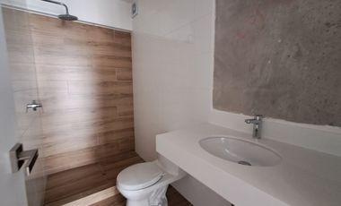 Venta de Departamento de Estreno de Tres dormitorios en  Chacarilla del Estanque, Surco