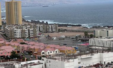Arriendo departamento en edificio Velas del norte