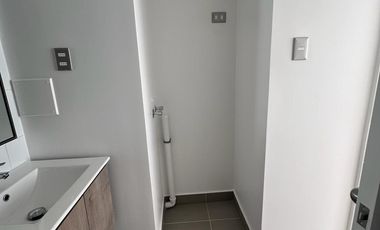 Arriendo departamento en edificio Velas del norte