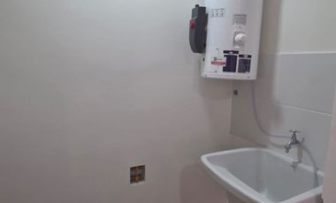 LIMA CERCADO - LIMITE SAN MIGUEL: Alquiler de Departamento de estreno, 2do piso, con vista a parque, en exclusivo condominio!