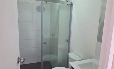 LIMA CERCADO - LIMITE SAN MIGUEL: Alquiler de Departamento de estreno, 2do piso, con vista a parque, en exclusivo condominio!