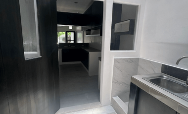 3BR Townhouse for Sale in Palm Village, Makati - RS5086383