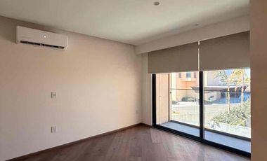 Loft en renta en Adamant Grand nuevo con amenidades increíbles.