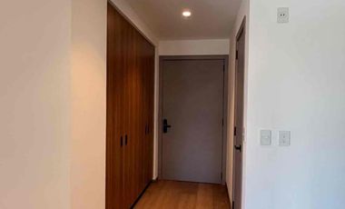 Loft en renta en Adamant Grand nuevo con amenidades increíbles.