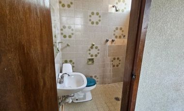 +++CASA EN VENTA EN JARDINES DE CELAYA+++