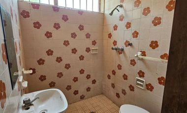 +++CASA EN VENTA EN JARDINES DE CELAYA+++