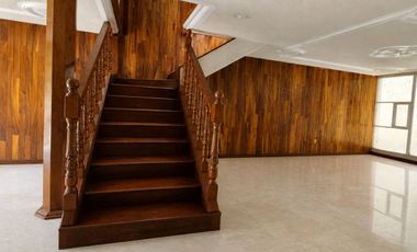 +++CASA EN VENTA EN JARDINES DE CELAYA+++
