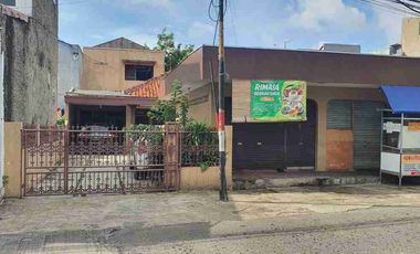 Rumah strategis cocok untuk usaha