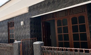 Dijual/Disewakan Rumah Lebar 6 di Tipar Cakung Jakarta Timur