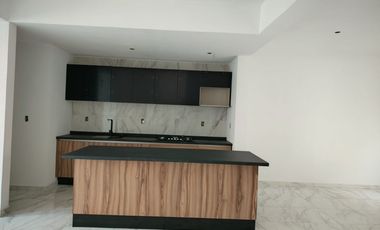 CASA NUEVA CON ROOF GARDEN Y ALBERCA”, FRACCIONAMIENTO LOMITA 3, CUAUTITLÁN IZCALLI