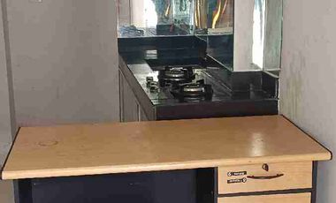Disewakan Apartemen Gading Icon SEMI FURNISH Dekat Lift Lantai Tinggi Ada BALKON dan BATHTUB