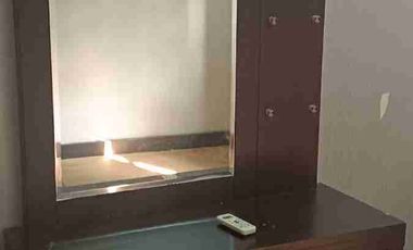 Disewakan Apartemen Gading Icon SEMI FURNISH Dekat Lift Lantai Tinggi Ada BALKON dan BATHTUB